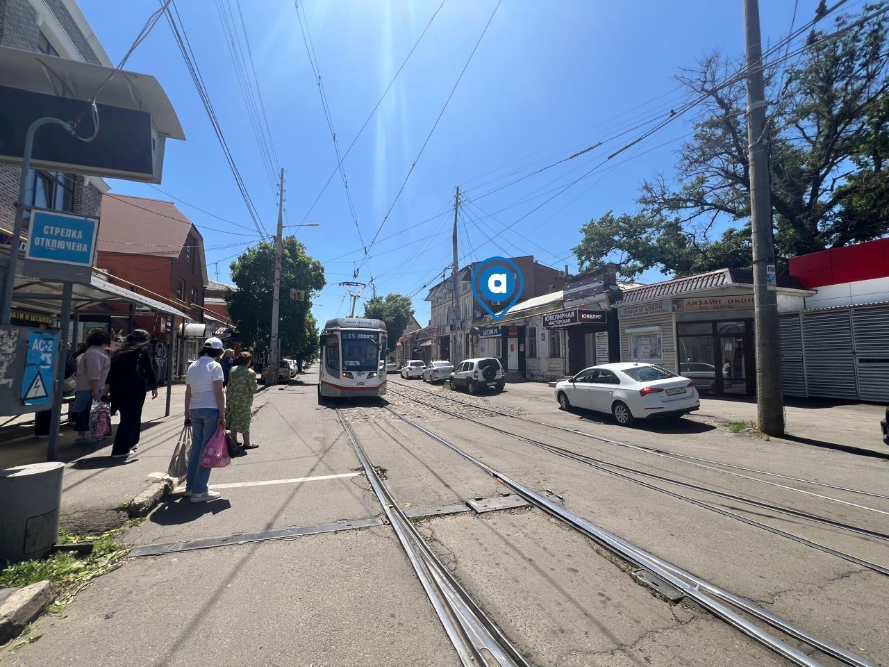 Фото №6: Коммерция 38 м² - Краснодар, Центральный внутригородской округ, мкр. Центральный, ул. Коммунаров, 95