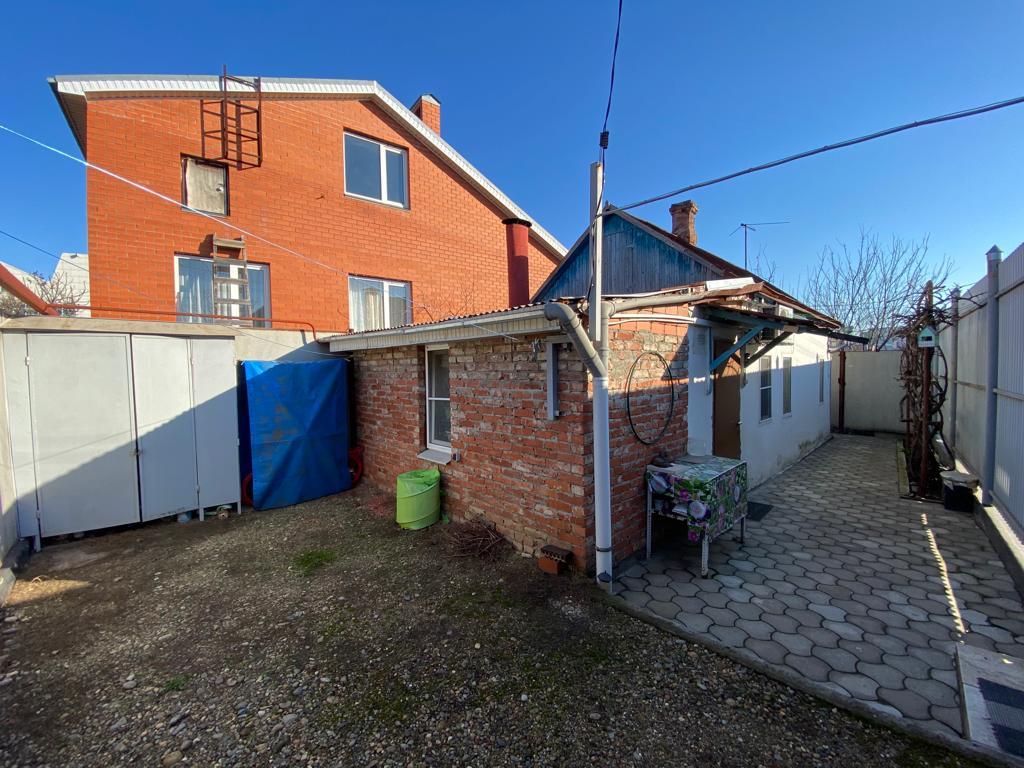 Фото №14: Дом 215 м² + 6.7 сот. - Краснодар, Западный внутригородской округ, мкр. Сельскохозяйственный Институт, ул. Бабушкина, 35