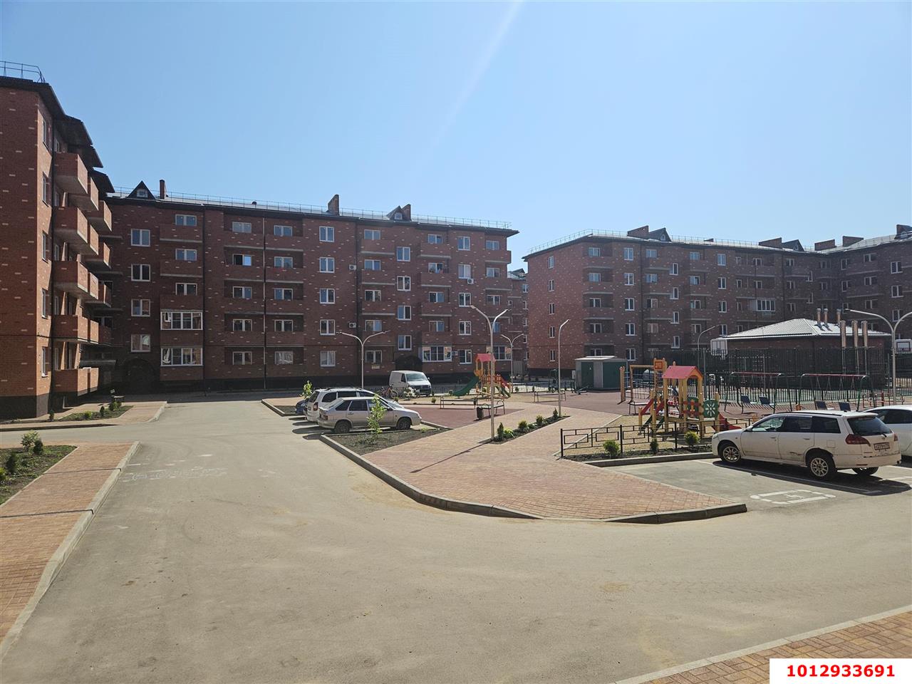Фото №14: Студия 27 м² - Новая Адыгея, жилой комплекс Мега, ул. Бжегокайская, 90/5к1