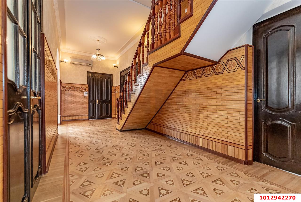 Фото №11: Дом 283 м² + 5.31 сот. - Краснодар, Сельскохозяйственный Институт, мкр. Западный внутригородской округ, ул. Урицкого, 154