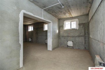 Фото №4: Торговое помещение 133 м² - Российский, мкр. Прикубанский внутригородской округ, ул. имени В.М. Комарова, 106Б