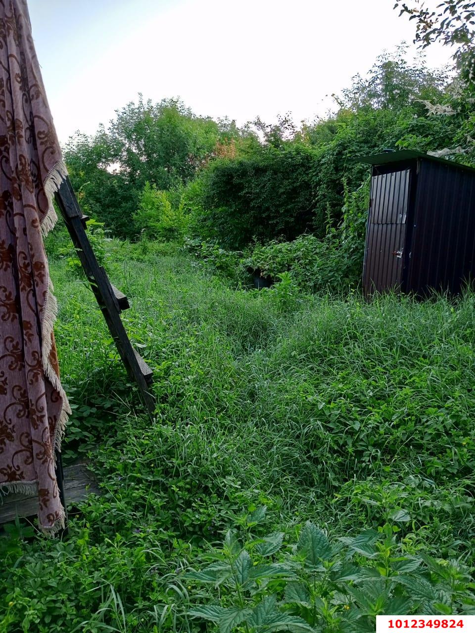 Фото №1: Земельный участок 8.28 сот. - Афипский, ул. Свердлова, 72