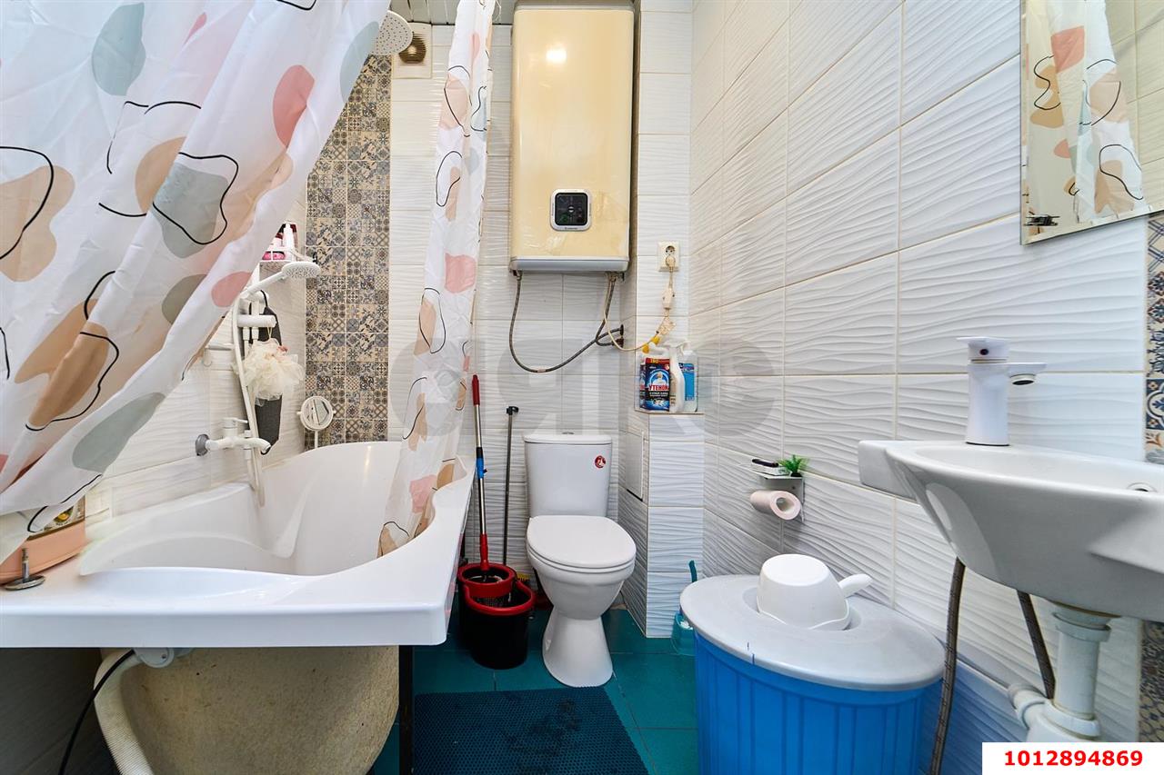 Фото №11: 2-комнатная квартира 65 м² - Краснодар, Прикубанский внутригородской округ, мкр. Сады Калинина, ул. Средняя, 81/4