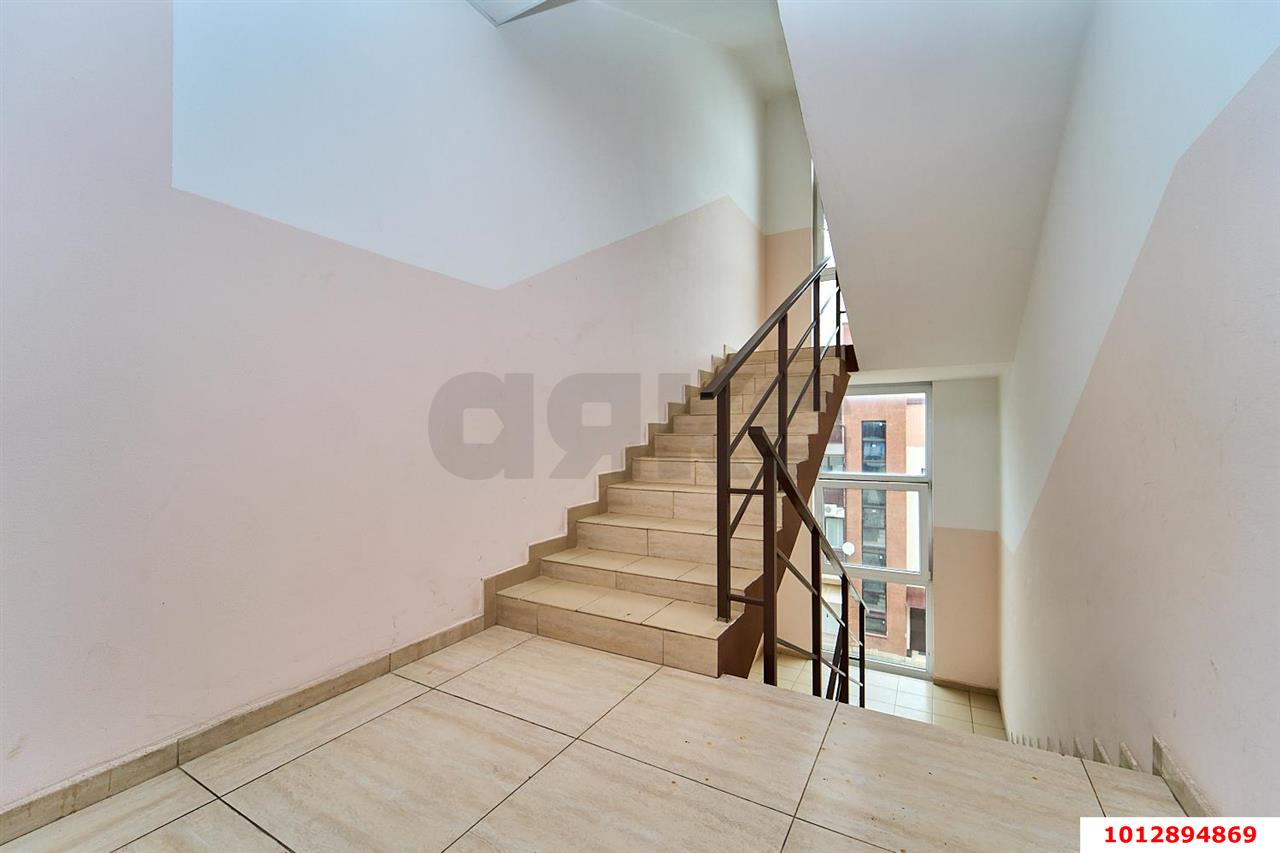 Фото №4: 2-комнатная квартира 65 м² - Краснодар, Прикубанский внутригородской округ, мкр. Сады Калинина, ул. Средняя, 81/4