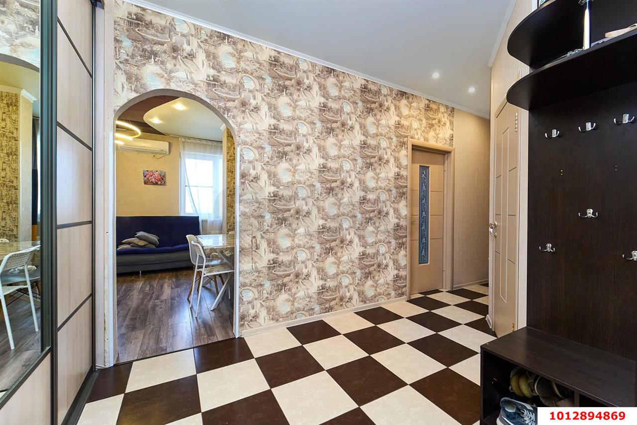 Фото №6: 2-комнатная квартира 65 м² - Краснодар, Сады Калинина, ул. Средняя, 81/4