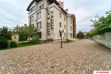 Фото №2: 2-комнатная квартира 65 м² - Краснодар, мкр. Сады Калинина, ул. Средняя, 81/4