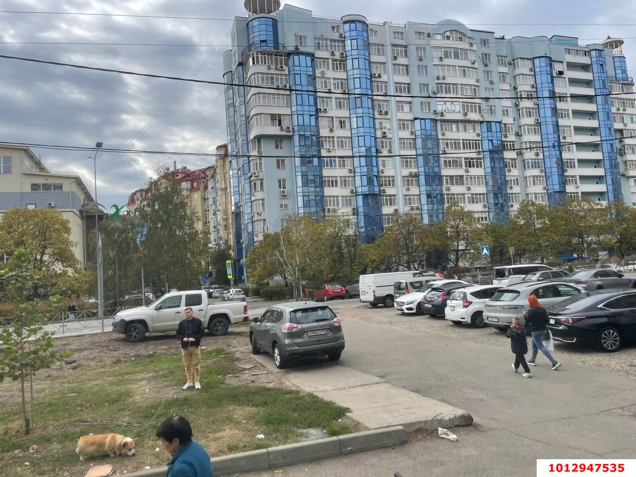 Фото №1: Торговое помещение 311 м² - Краснодар, Солнечный, пр-кт Константина Образцова, 22