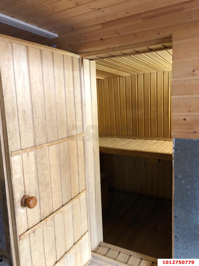 Фото №9: Дом 339 м² + 6 сот. - Краснодар, Прикубанский внутригородской округ, Завод Радиоизмерительных Приборов, п. Калинино, ул. Пригородная, 291/2