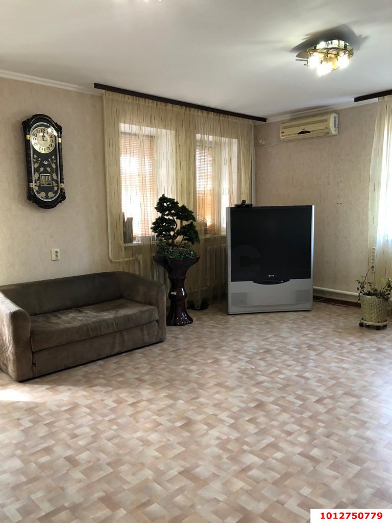 Фото №3: Дом 339 м² + 6 сот. - Краснодар, Прикубанский внутригородской округ, Завод Радиоизмерительных Приборов, п. Калинино, ул. Пригородная, 291/2