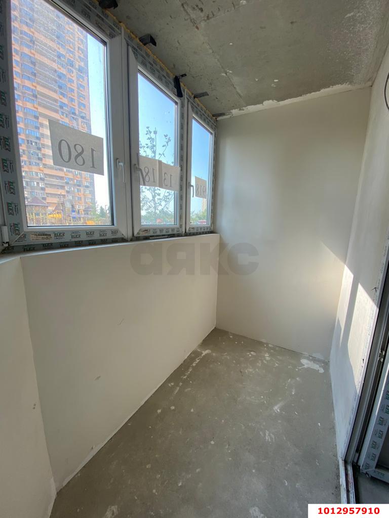 Фото №1: 1-комнатная квартира 43 м² - Краснодар, мкр. Карасунский внутригородской округ, ул. имени В.Н. Мачуги, 133