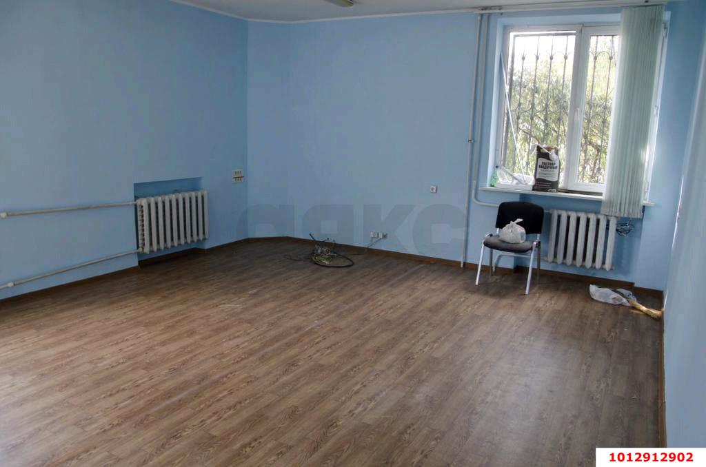 Фото №6: Офисное помещение 644 м² - Краснодар, Дубинка, ул. имени Чехова, 2/11