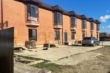 Фото №4: Таунхаус 99 м² - Новая Адыгея, ул. 1-я  Братьев Пченушай