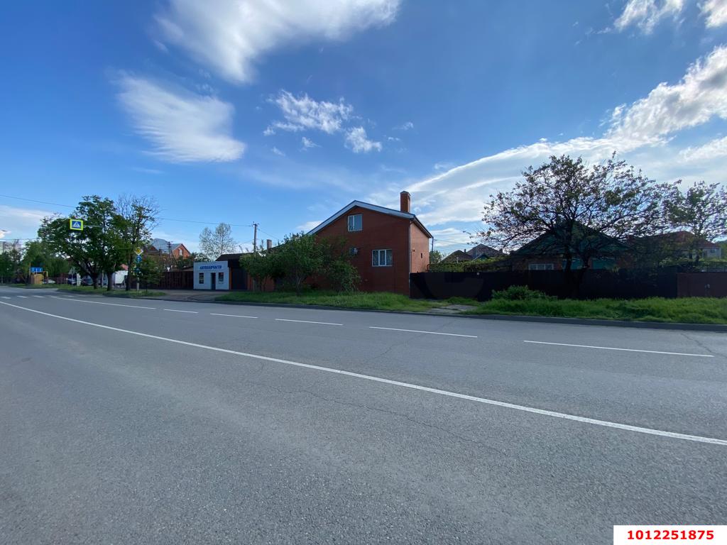 Фото №3: Коммерция 6 м² - Краснодар, Западный внутригородской округ, мкр. Сельскохозяйственный Институт, ул. 1-я Линия, 177