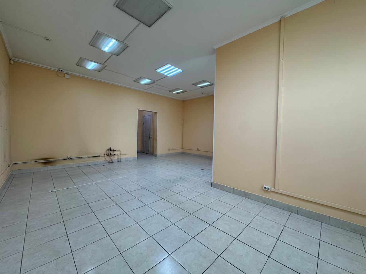 Фото №11: Коммерция 63 м² - Краснодар, Прикубанский внутригородской округ, мкр. 40 лет Победы, ул. имени 40-летия Победы