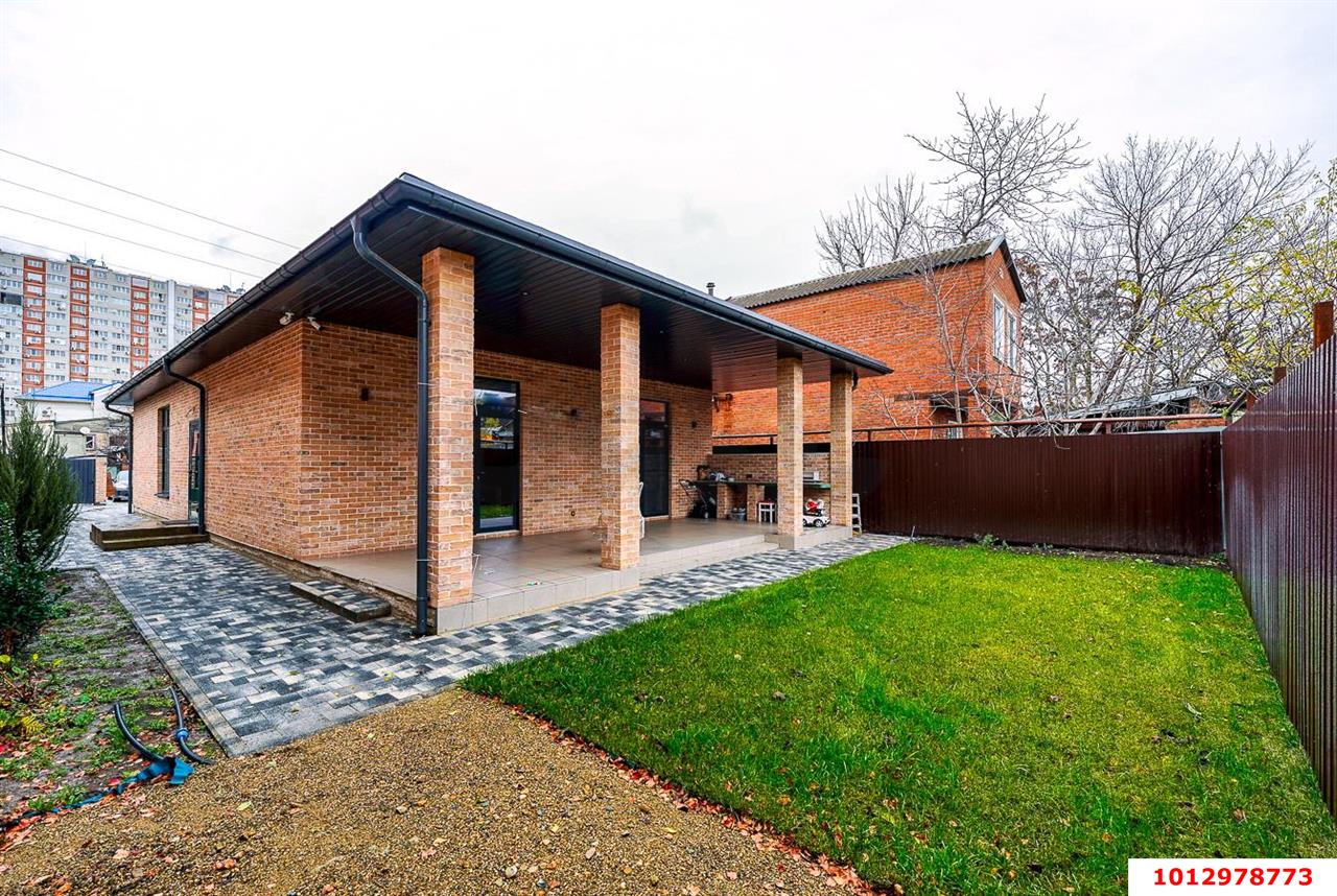 Фото №4: Дом 146 м² + 4 сот. - Краснодар, Центральный внутригородской округ, Покровка, мкр. Центральный, ул. Новокузнечная, 116