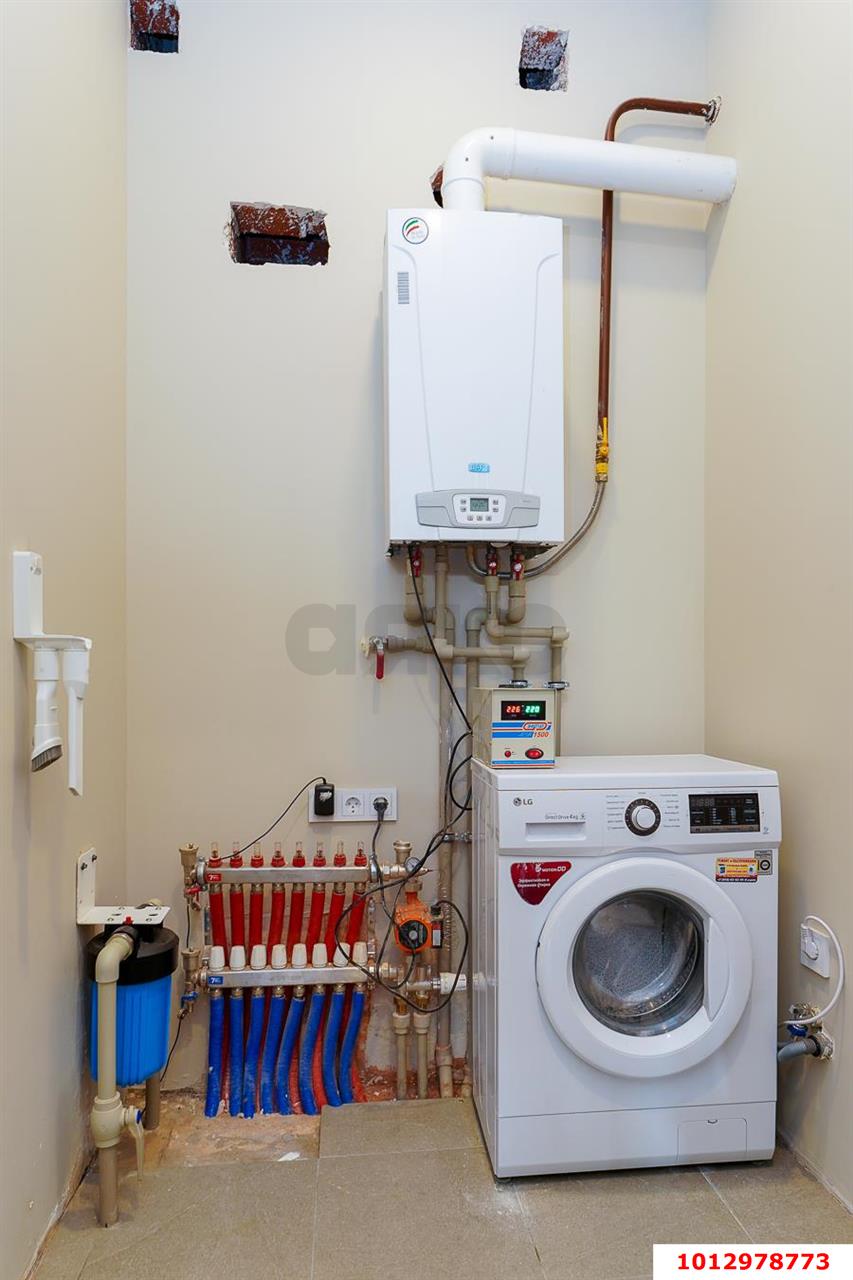 Фото №18: Дом 146 м² + 4 сот. - Краснодар, Центральный внутригородской округ, Покровка, мкр. Центральный, ул. Новокузнечная, 116