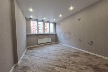 Фото №1: 1-комнатная квартира 43 м² - Краснодар, мкр. жилой комплекс Гарантия, ул. Восточно-Кругликовская, 42/3к2