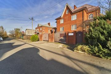 Фото №1: Дом 384 м² - Краснодар, мкр. 2-я Площадка, ул. Дмитрия Донского, 18