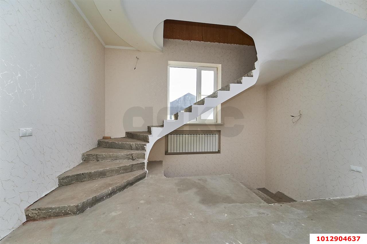 Фото №9: Дуплекс 384 м² + 3.6 сот. - Краснодар, 2-я Площадка, ул. Дмитрия Донского, 18