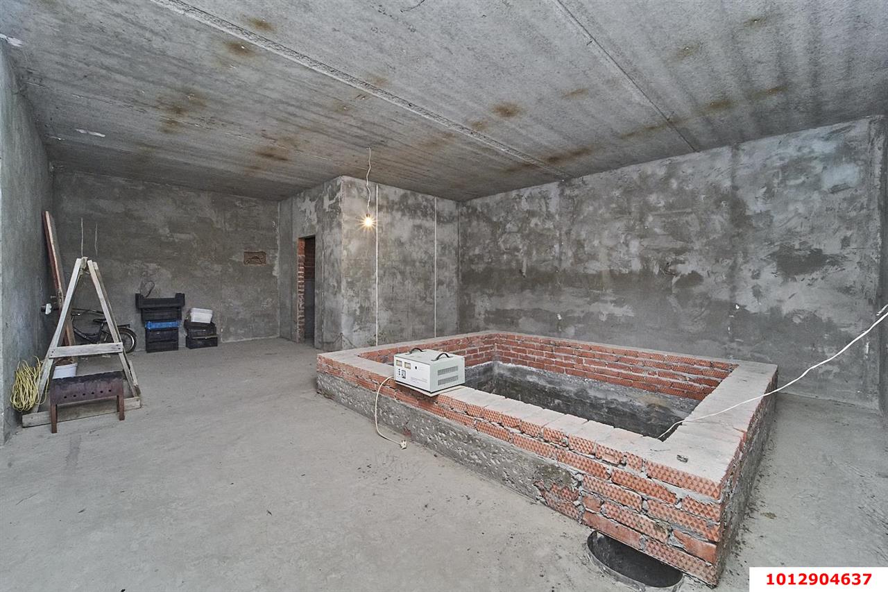 Фото №5: Дуплекс 384 м² + 3.6 сот. - Краснодар, 2-я Площадка, ул. Дмитрия Донского, 18