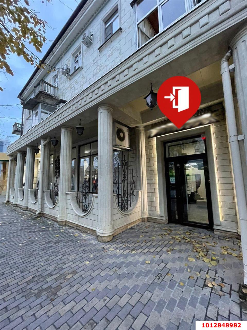 Фото №1: Торговое помещение 293 м² - Армавир, мкр. Оптика, ул. Ленина, 97