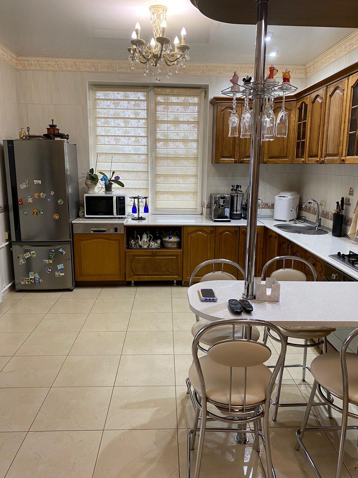 Фото №7: Дом 260 м² + 5 сот. - Тихорецк, ул. Воровского, 5В