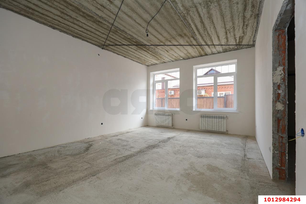 Фото №6: Дом 236 м² + 4 сот. - Краснодар, Западный внутригородской округ, мкр. Фестивальный, пер. Тимашевский, 16