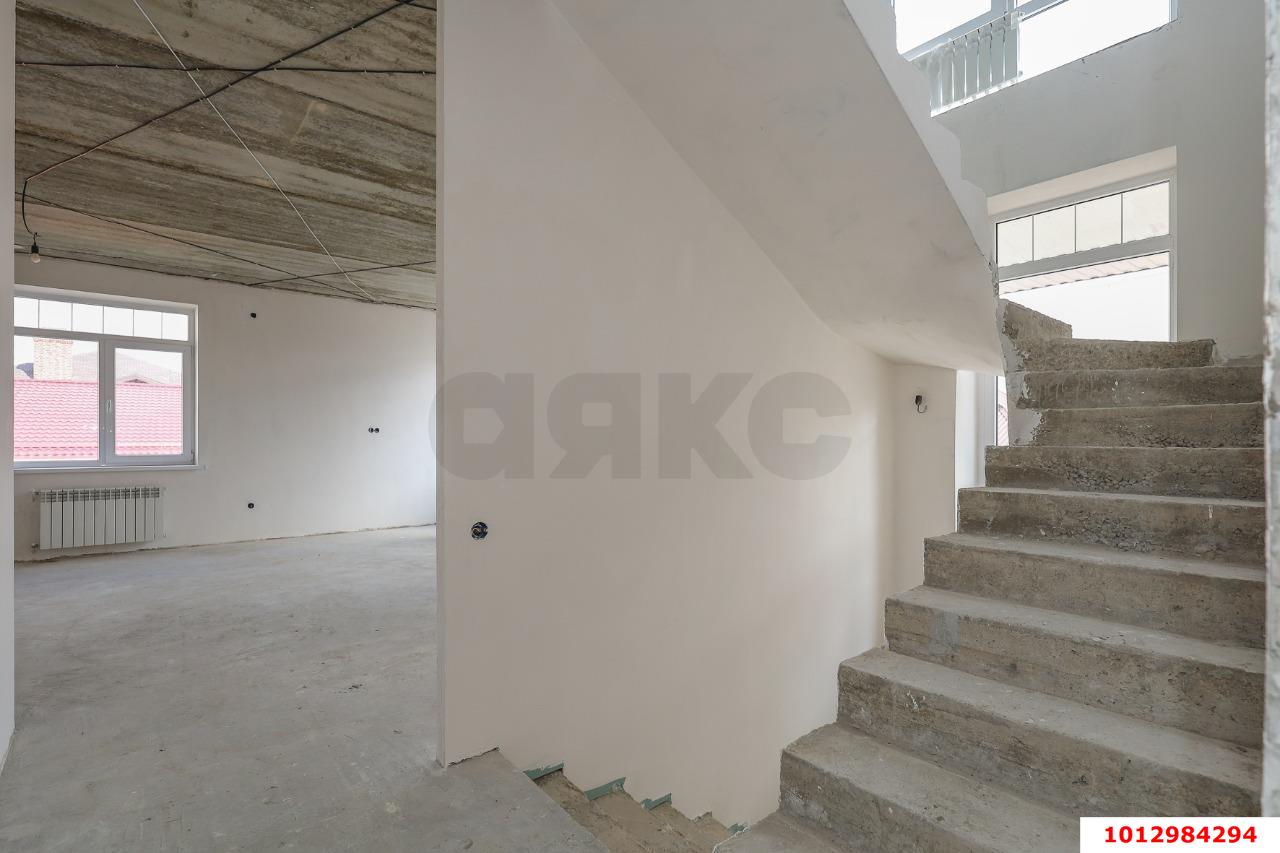 Фото №10: Дом 236 м² + 4 сот. - Краснодар, Западный внутригородской округ, мкр. Фестивальный, пер. Тимашевский, 16