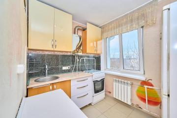 Фото №1: 4-комнатная квартира 64 м² - Краснодар, мкр. Центральный внутригородской округ, ул. имени П.М. Гаврилова, 105