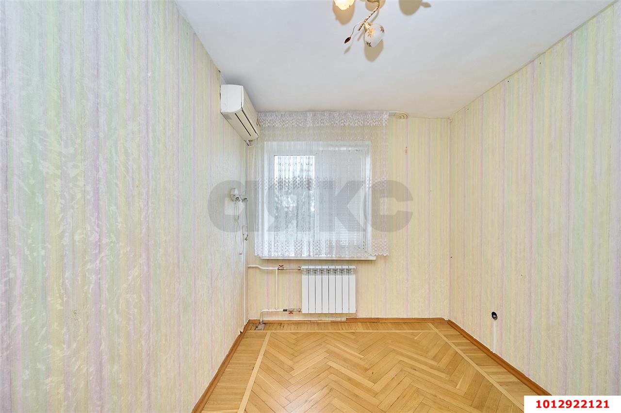 Фото №8: 4-комнатная квартира 64 м² - Краснодар, мкр. Центральный внутригородской округ, ул. имени П.М. Гаврилова, 105