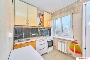 Фото №1: 4-комнатная квартира 64 м² - Краснодар, мкр. Центральный внутригородской округ, ул. имени П.М. Гаврилова, 105