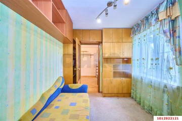 Фото №5: 4-комнатная квартира 64 м² - Краснодар, мкр. Центральный внутригородской округ, ул. имени П.М. Гаврилова, 105