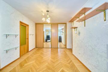 Фото №2: 4-комнатная квартира 64 м² - Краснодар, мкр. Центральный внутригородской округ, ул. имени П.М. Гаврилова, 105