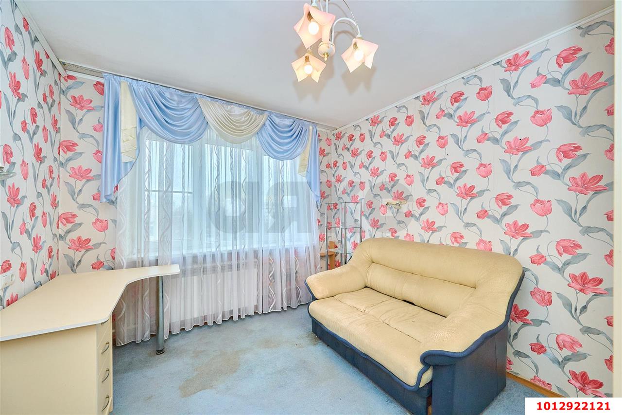 Фото №6: 4-комнатная квартира 64 м² - Краснодар, Центральный внутригородской округ, ул. имени П.М. Гаврилова, 105