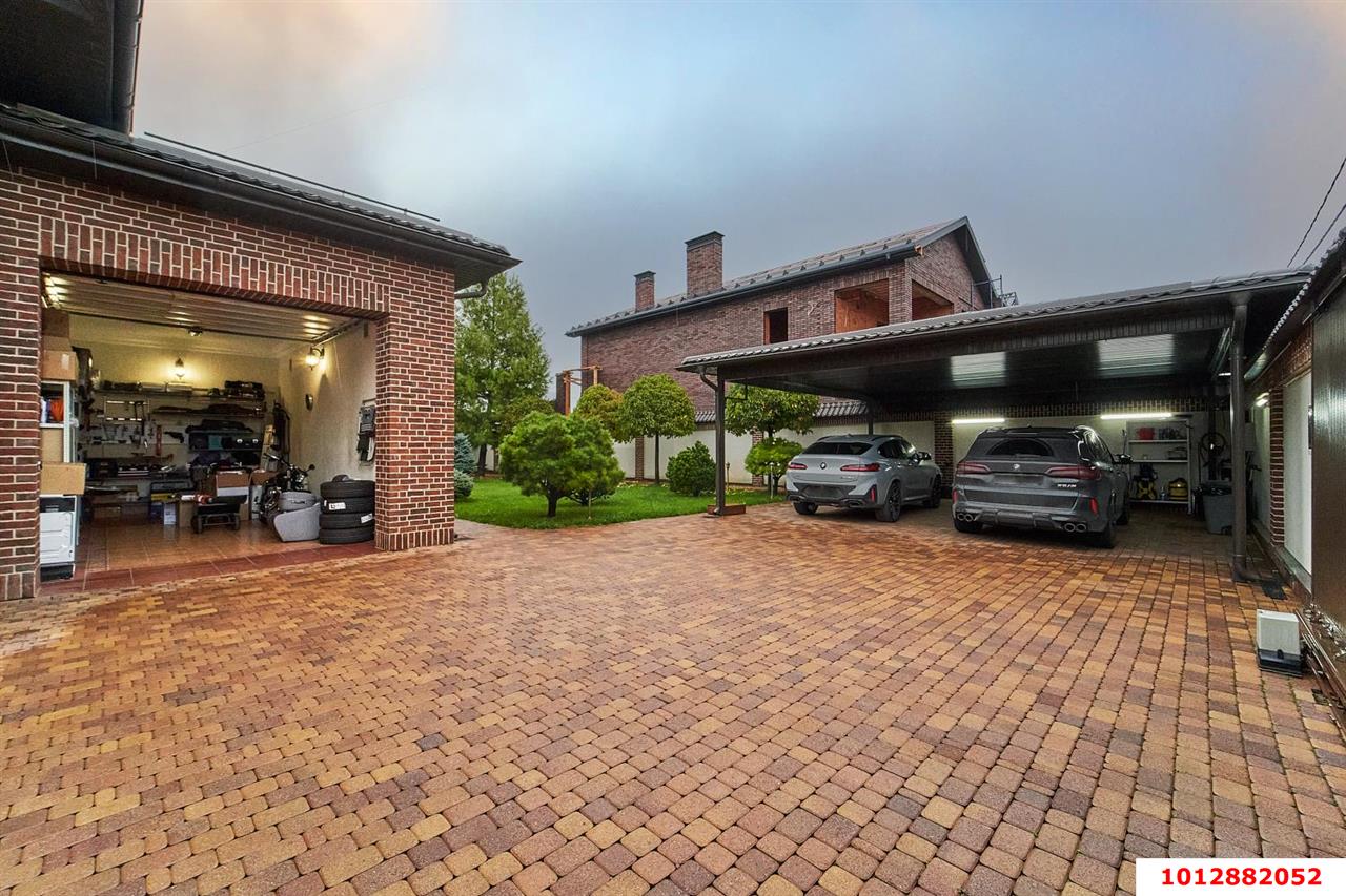 Фото №2: Дом 296 м² + 12 сот. - Краснодар, Прикубанский внутригородской округ, мкр. 2-я Площадка, ул. Взлётная, 5