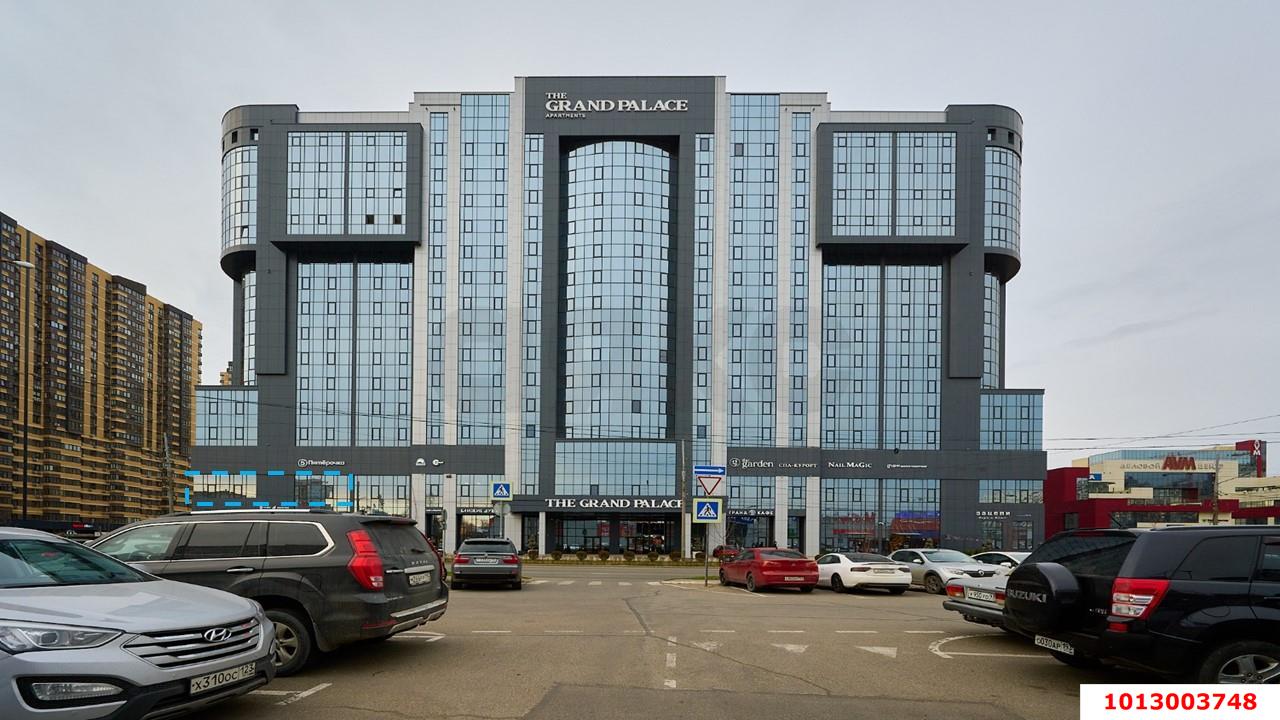 Фото №1: Торговое помещение 91 м² - Краснодар, жилой комплекс Гранд Пэлэс, ул. Уральская, 75/6