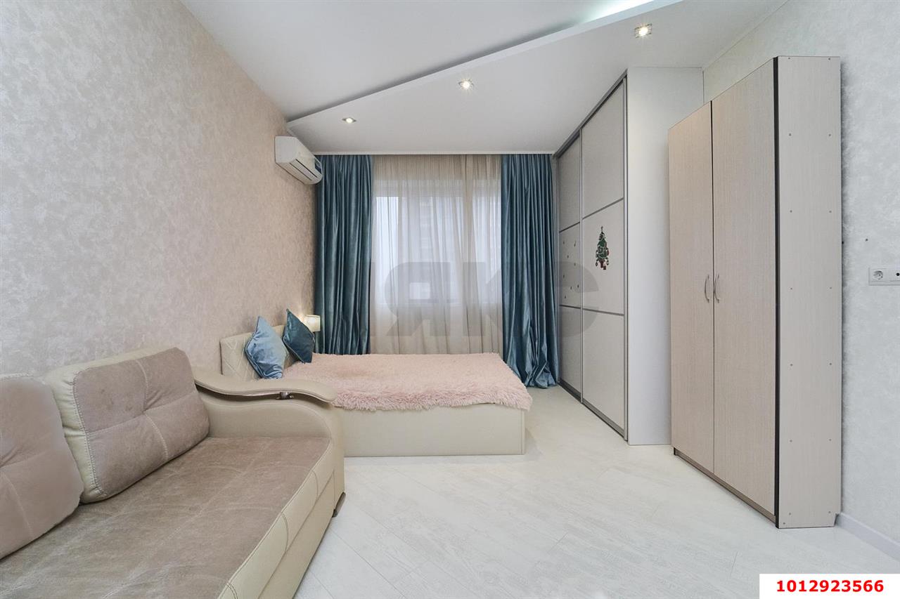 Фото №2: 2-комнатная квартира 72 м² - Краснодар, Западный внутригородской округ, мкр. Фестивальный, пр-д Дальний, 11к1