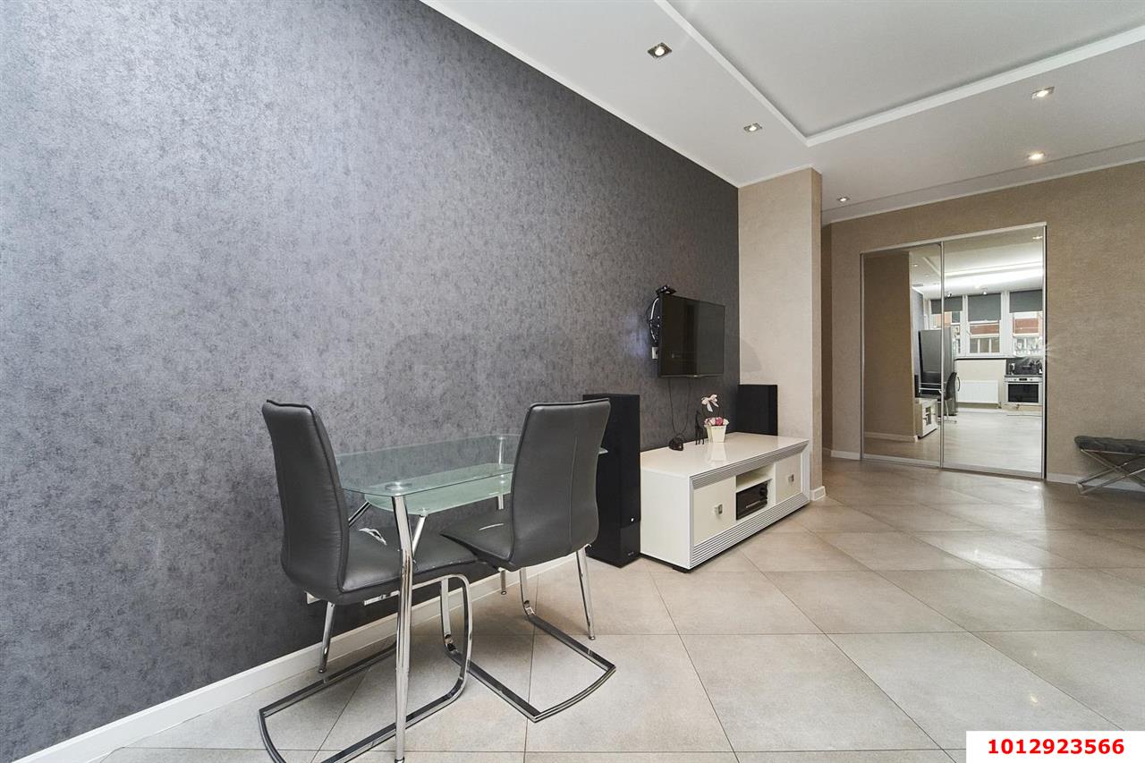 Фото №3: 2-комнатная квартира 72 м² - Краснодар, Западный внутригородской округ, мкр. Фестивальный, пр-д Дальний, 11к1