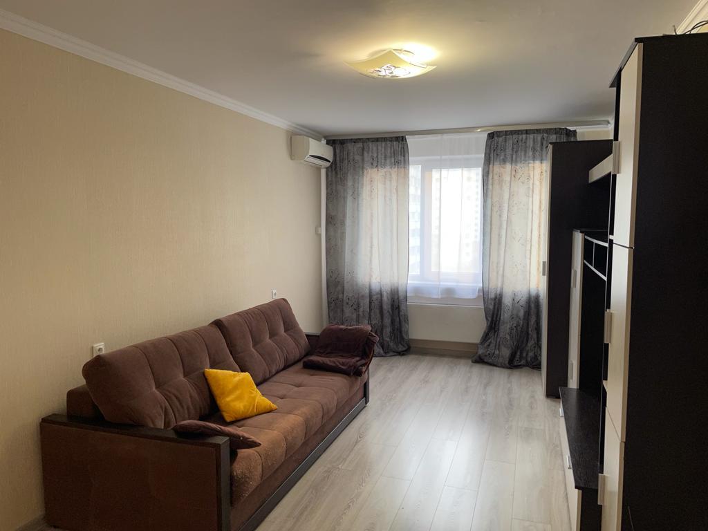 Фото №2: 1-комнатная квартира 47 м² - Краснодар, Прикубанский внутригородской округ, мкр. Московский, ул. имени Николая Семеновича Котлярова, 7