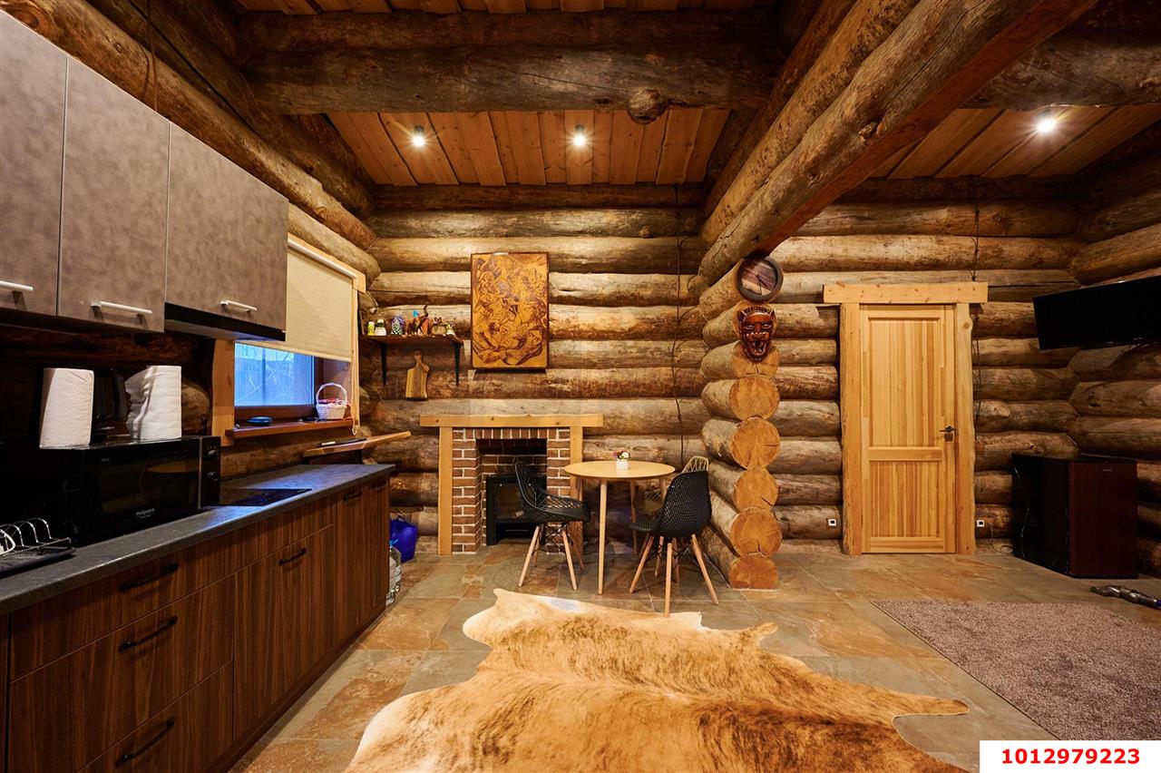 Фото №11: Дом 230 м² + 8 сот. - Краснодар, Тихая Поляна, ул. имени Писателя Г.И. Василенко, 64