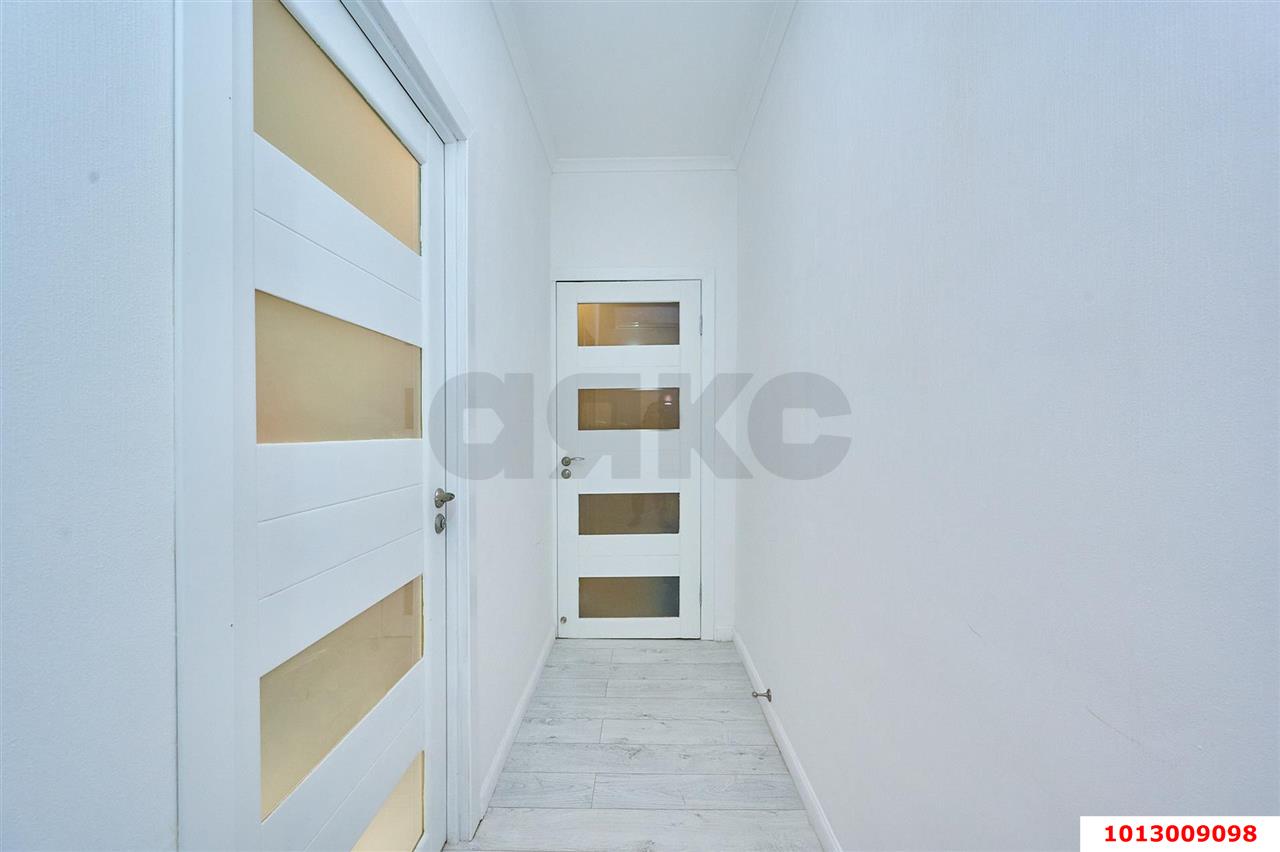 Фото №11: 3-комнатная квартира 67 м² - Краснодар, Прикубанский внутригородской округ, Завод Радиоизмерительных Приборов, мкр. Музыкальный, ул. имени Сергея Есенина, 113