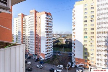 Фото №3: 2-комнатная квартира 62 м² - Краснодар, мкр. Микрохирургии глаза, ул. Академика Лукьяненко, 12/1