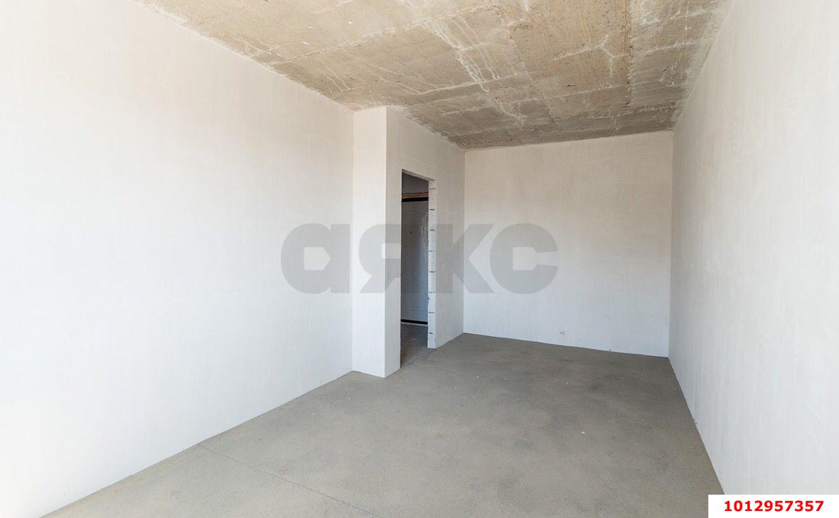 Фото №3: 1-комнатная квартира 36 м² - Краснодар, жилой комплекс Краснодарский, ул. Краеведа Соловьёва, 2/2