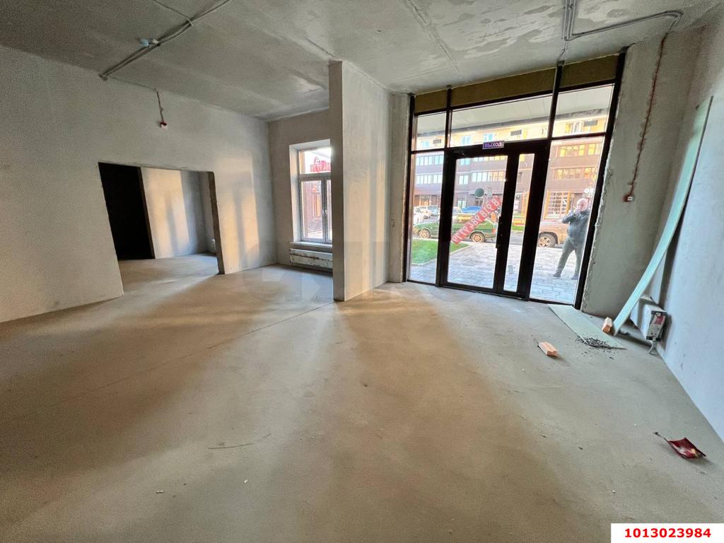 Фото №7: Коммерция 128 м² - Краснодар, Прикубанский внутригородской округ, мкр. жилой комплекс Ракурс, ул. имени Героя Ростовского, 8к4