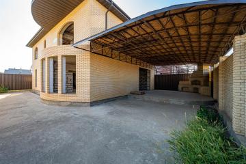 Фото №1: Дом 315 м² - Краснодар, п. коттеджный  Близкий, ул. Фёдора Русанова, 21