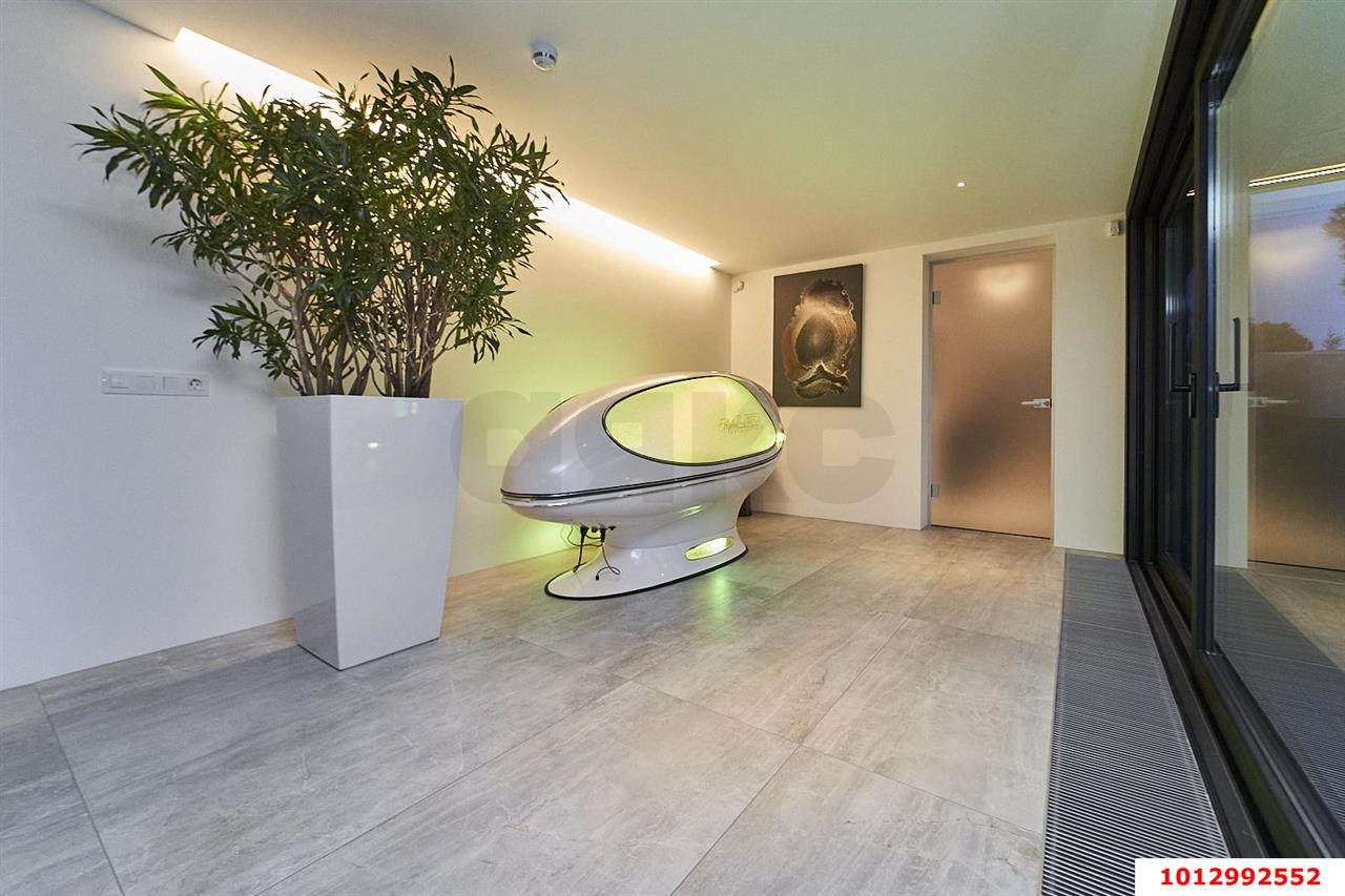 Фото №42: Дом 506 м² + 13 сот. - Краснодар, Прикубанский внутригородской округ, мкр. Горхутор, ул. Стадионная, 9