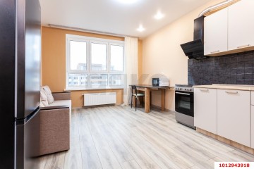 Фото №1: 1-комнатная квартира 44 м² - Краснодар, ж/м Пашковский, ул. имени В.Н. Мачуги, 166/1