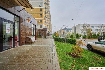 Фото №1: Торговое помещение 71 м² - Краснодар, мкр. Светлоград, ул. Красных Партизан, 1/4к10
