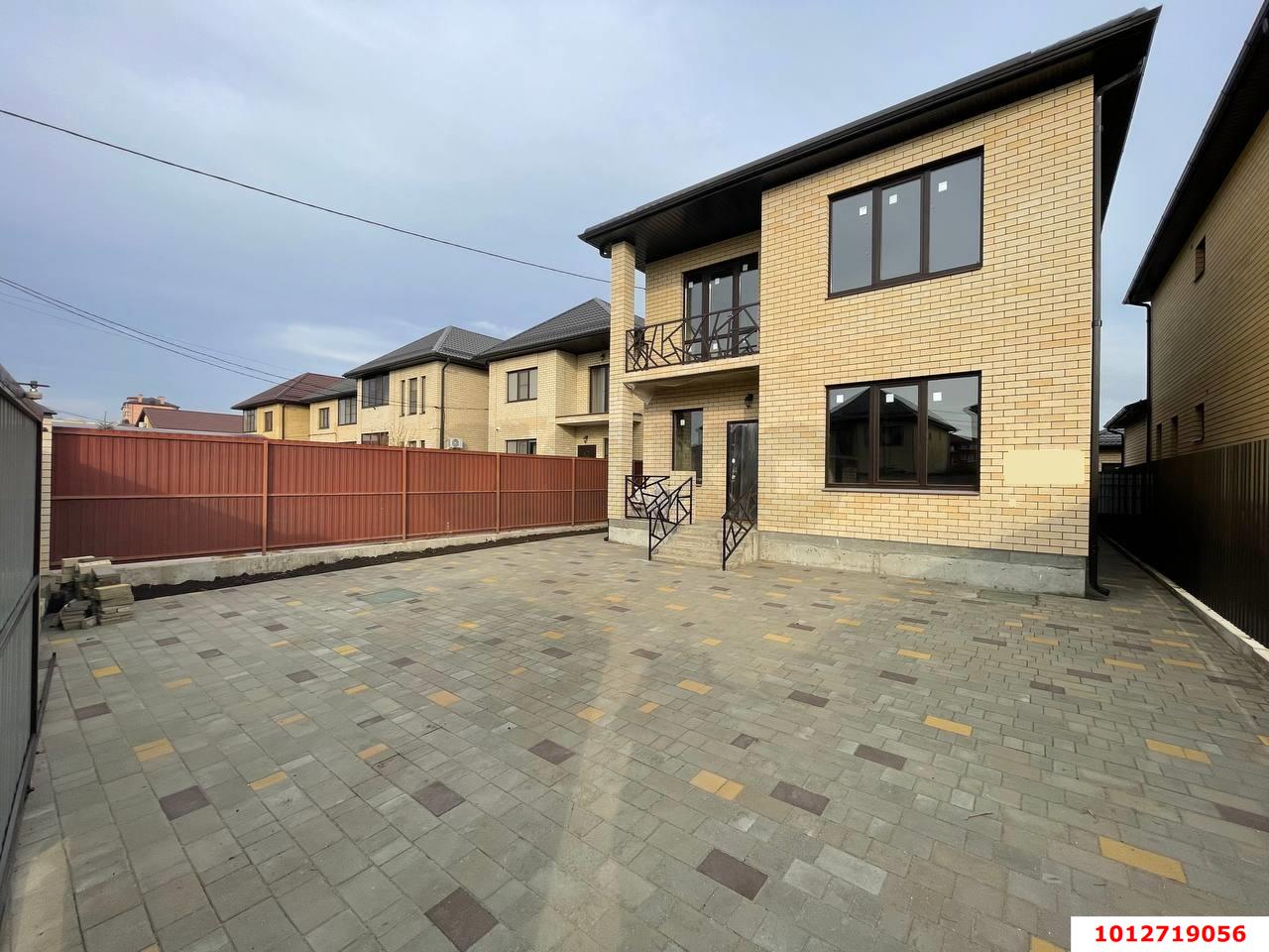 Фото №3: Дом 165 м² + 4 сот. - Яблоновский, Западный внутригородской округ, мкр. жилой комплекс Аврора, ул. Королёва, 27