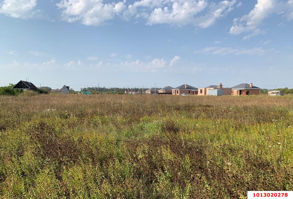 Фото №1: Земельный участок 6.72 сот. - Старокорсунская, мкр. Карасунский внутригородской округ, ул. Бородинская, 44/1